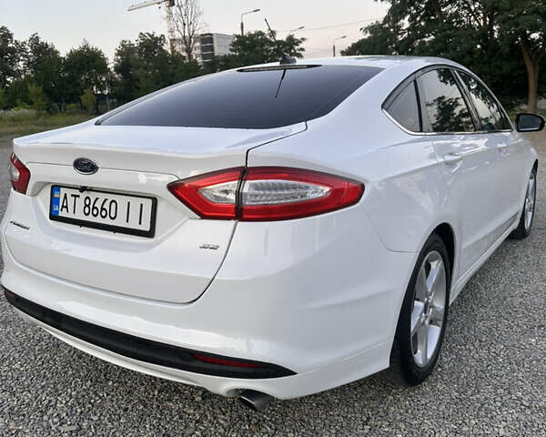 Білий Форд Фьюжен, об'ємом двигуна 2.5 л та пробігом 270 тис. км за 8600 $, фото 16 на Automoto.ua