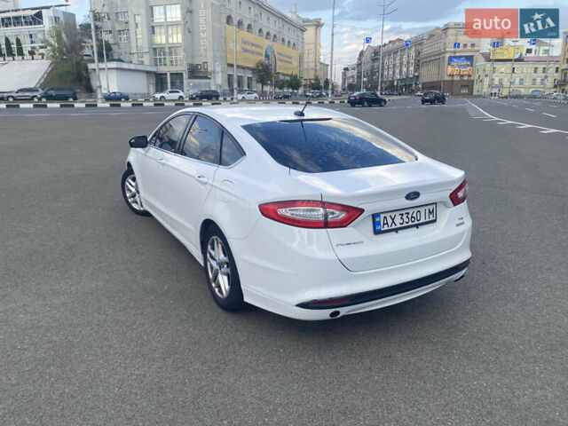 Белый Форд Фьюжн, объемом двигателя 1.5 л и пробегом 228 тыс. км за 8800 $, фото 5 на Automoto.ua