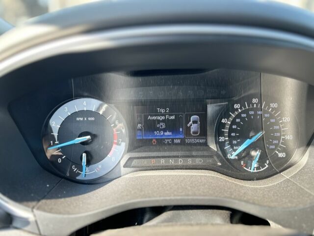 Белый Форд Фьюжн, объемом двигателя 2.5 л и пробегом 101 тыс. км за 10000 $, фото 11 на Automoto.ua