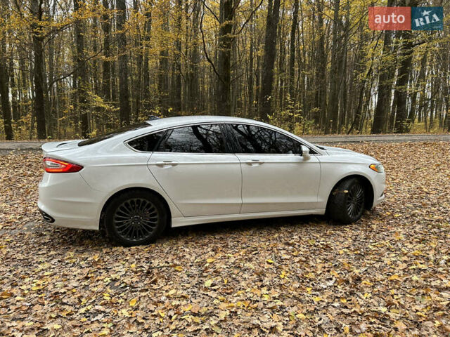 Белый Форд Фьюжн, объемом двигателя 2 л и пробегом 198 тыс. км за 9600 $, фото 4 на Automoto.ua