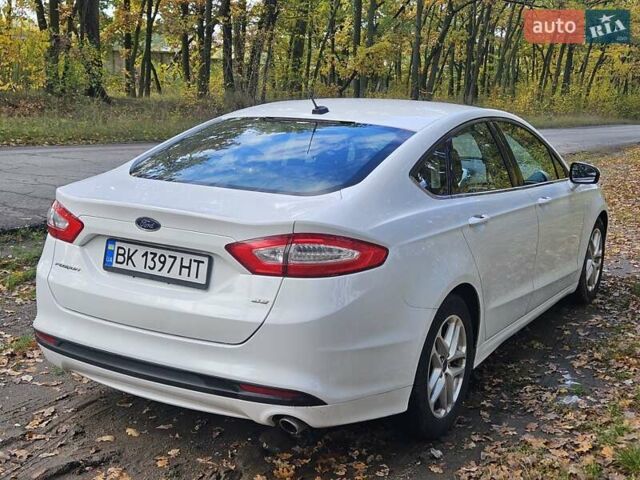 Форд Фьюжн 2013 в Умани на Automoto.ua Белый Форд Фьюжн, объемом двигателя 2.5 л и пробегом 213 тыс. км за 9500 $, фото 14 на Automoto.ua