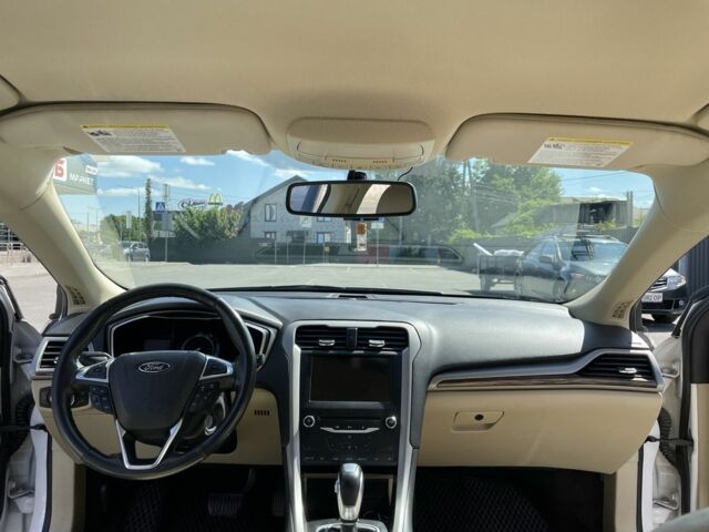 Белый Форд Фьюжн, объемом двигателя 2 л и пробегом 220 тыс. км за 11500 $, фото 7 на Automoto.ua