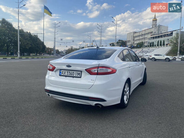 Белый Форд Фьюжн, объемом двигателя 1.5 л и пробегом 228 тыс. км за 8800 $, фото 6 на Automoto.ua