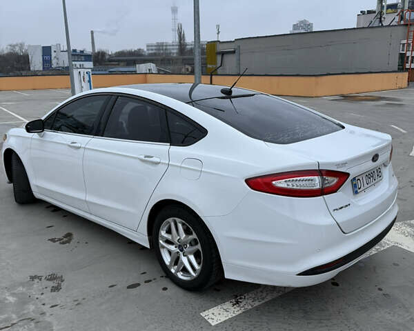 Білий Форд Фьюжен, об'ємом двигуна 2.5 л та пробігом 184 тис. км за 10500 $, фото 7 на Automoto.ua