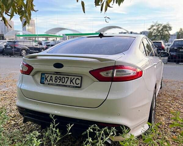 Белый Форд Фьюжн, объемом двигателя 2 л и пробегом 157 тыс. км за 11999 $, фото 16 на Automoto.ua
