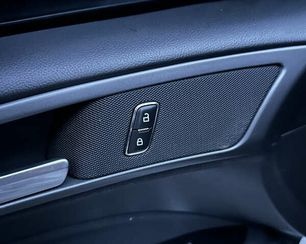 Форд Фьюжн 2013 в Ровно на Automoto.ua Белый Форд Фьюжн, объемом двигателя 1.6 л и пробегом 179 тыс. км за 8300 $, фото 7 на Automoto.ua