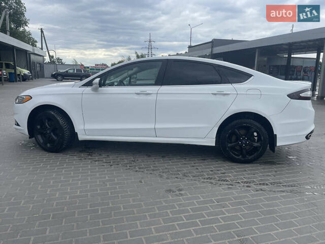 Белый Форд Фьюжн, объемом двигателя 2 л и пробегом 139 тыс. км за 9900 $, фото 10 на Automoto.ua
