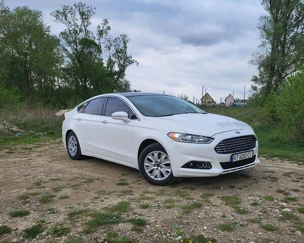 Белый Форд Фьюжн, объемом двигателя 1.5 л и пробегом 147 тыс. км за 9899 $, фото 22 на Automoto.ua