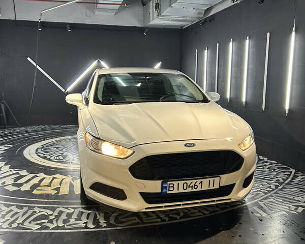 Білий Форд Фьюжен, об'ємом двигуна 2.49 л та пробігом 209 тис. км за 8200 $, фото 2 на Automoto.ua