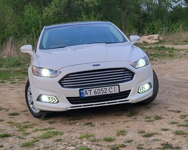 Белый Форд Фьюжн, объемом двигателя 1.5 л и пробегом 147 тыс. км за 9899 $, фото 5 на Automoto.ua