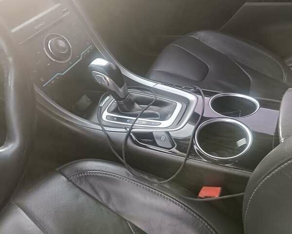 Белый Форд Фьюжн, объемом двигателя 2 л и пробегом 254 тыс. км за 11900 $, фото 14 на Automoto.ua