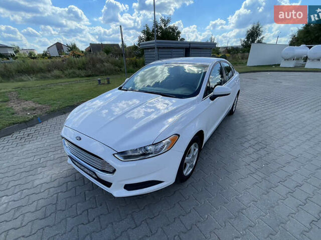 Белый Форд Фьюжн, объемом двигателя 2.49 л и пробегом 230 тыс. км за 7700 $, фото 19 на Automoto.ua