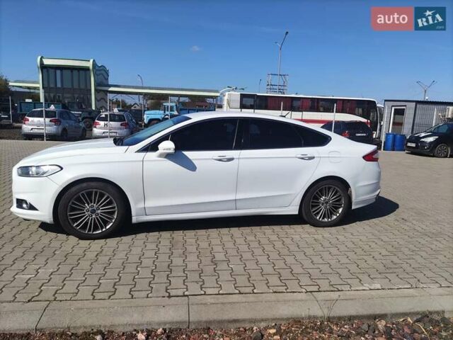 Белый Форд Фьюжн, объемом двигателя 2 л и пробегом 265 тыс. км за 7300 $, фото 4 на Automoto.ua