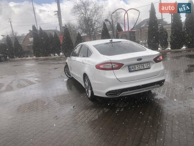 Белый Форд Фьюжн, объемом двигателя 2 л и пробегом 240 тыс. км за 9999 $, фото 5 на Automoto.ua