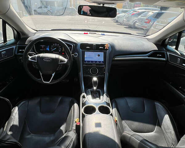 Белый Форд Фьюжн, объемом двигателя 2 л и пробегом 198 тыс. км за 9600 $, фото 31 на Automoto.ua