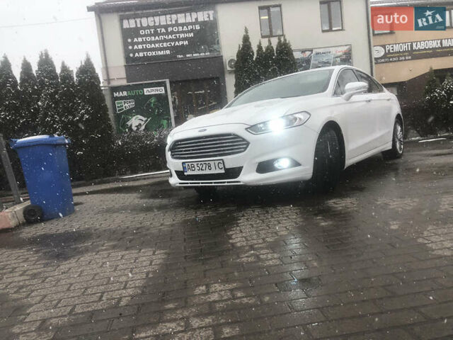 Белый Форд Фьюжн, объемом двигателя 2 л и пробегом 240 тыс. км за 9999 $, фото 3 на Automoto.ua