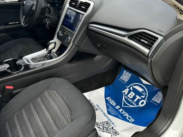 Форд Фьюжн 2013 в Кривом Роге на Automoto.ua Белый Форд Фьюжн, объемом двигателя 2.5 л и пробегом 177 тыс. км за 8900 $, фото 10 на Automoto.ua