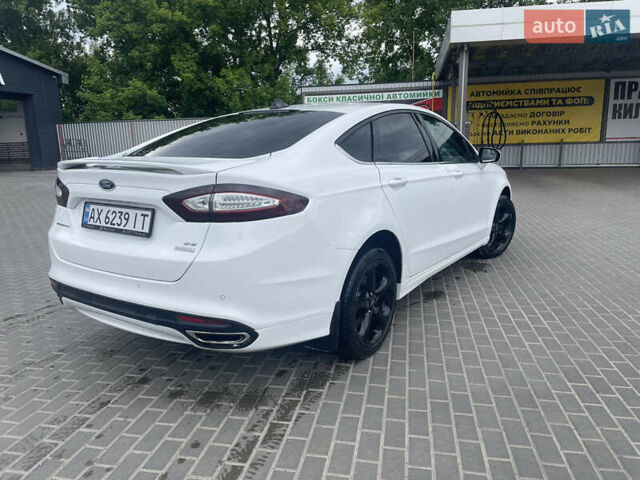 Белый Форд Фьюжн, объемом двигателя 2 л и пробегом 139 тыс. км за 9900 $, фото 2 на Automoto.ua