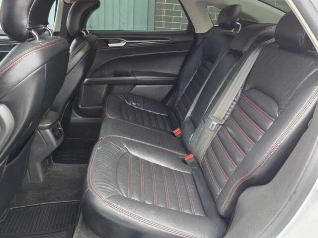 Білий Форд Фьюжен, об'ємом двигуна 1.6 л та пробігом 89 тис. км за 800 $, фото 12 на Automoto.ua