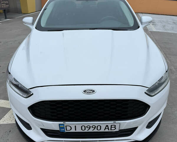 Білий Форд Фьюжен, об'ємом двигуна 2.5 л та пробігом 184 тис. км за 10500 $, фото 1 на Automoto.ua