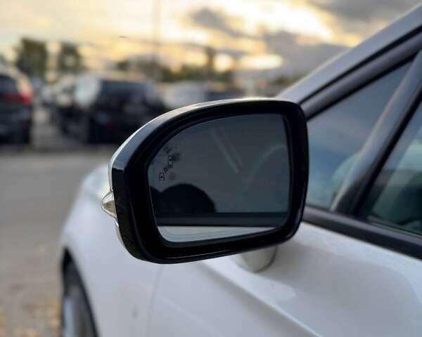 Білий Форд Фьюжен, об'ємом двигуна 2 л та пробігом 157 тис. км за 10999 $, фото 1 на Automoto.ua