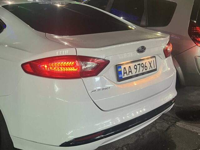 Белый Форд Фьюжн, объемом двигателя 1.6 л и пробегом 190 тыс. км за 7990 $, фото 41 на Automoto.ua