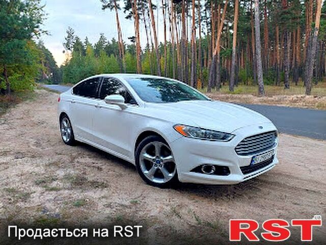 Белый Форд Фьюжн, объемом двигателя 2.5 л и пробегом 212 тыс. км за 9100 $, фото 4 на Automoto.ua