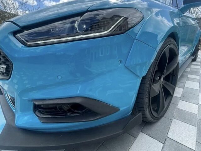 Білий Форд Фьюжен, об'ємом двигуна 2 л та пробігом 204 тис. км за 12859 $, фото 7 на Automoto.ua
