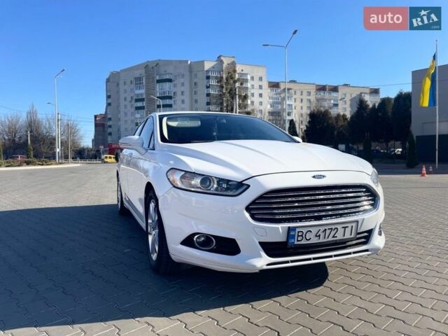 Білий Форд Фьюжен, об'ємом двигуна 2.5 л та пробігом 251 тис. км за 7499 $, фото 4 на Automoto.ua