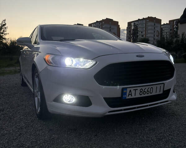 Білий Форд Фьюжен, об'ємом двигуна 2.5 л та пробігом 270 тис. км за 8600 $, фото 13 на Automoto.ua