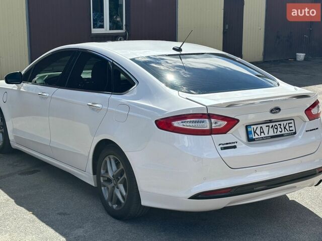 Білий Форд Фьюжен, об'ємом двигуна 2 л та пробігом 223 тис. км за 9900 $, фото 7 на Automoto.ua