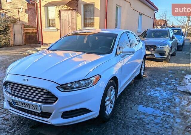 Белый Форд Фьюжн, объемом двигателя 2.49 л и пробегом 190 тыс. км за 8600 $, фото 14 на Automoto.ua