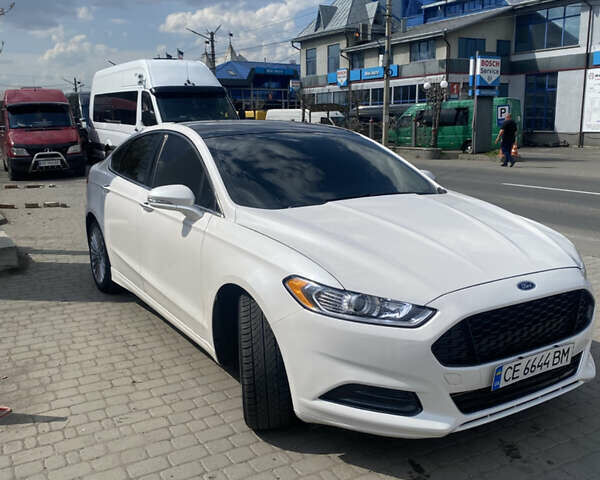 Форд Фьюжн 2014 в Черновцах на Automoto.ua Белый Форд Фьюжн, объемом двигателя 2 л и пробегом 160 тыс. км за 10800 $, фото 2 на Automoto.ua
