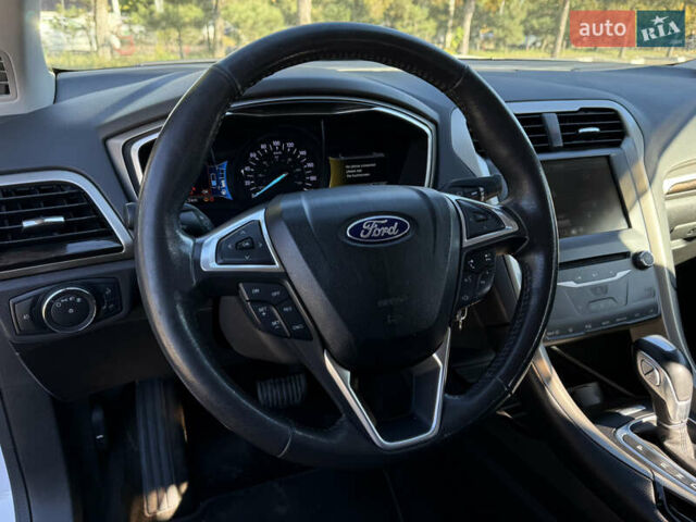 Форд Фьюжен 2014 у Одесі на Automoto.ua Білий Форд Фьюжен, об'ємом двигуна 2 л та пробігом 137 тис. км за 11800 $, фото 20 на Automoto.ua