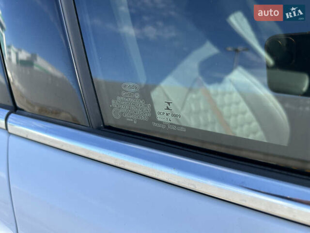 Білий Форд Фьюжен, об'ємом двигуна 2.49 л та пробігом 215 тис. км за 9850 $, фото 15 на Automoto.ua