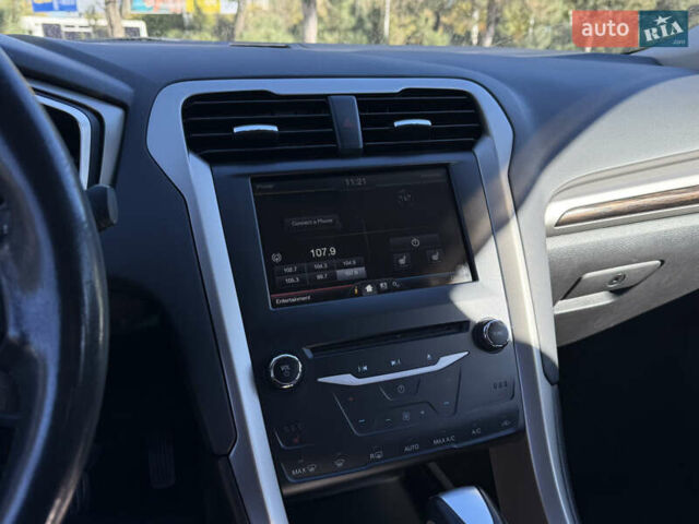 Форд Фьюжен 2014 у Одесі на Automoto.ua Білий Форд Фьюжен, об'ємом двигуна 2 л та пробігом 137 тис. км за 11800 $, фото 21 на Automoto.ua