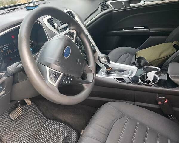 Білий Форд Фьюжен, об'ємом двигуна 2.5 л та пробігом 280 тис. км за 8700 $, фото 8 на Automoto.ua
