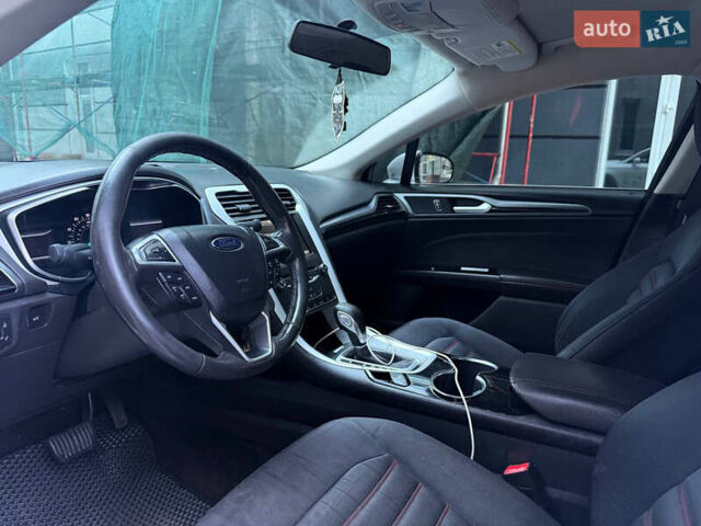 Форд Фьюжн 2014 в Полтаве на Automoto.ua Белый Форд Фьюжн, объемом двигателя 1.5 л и пробегом 275 тыс. км за 8800 $, фото 8 на Automoto.ua