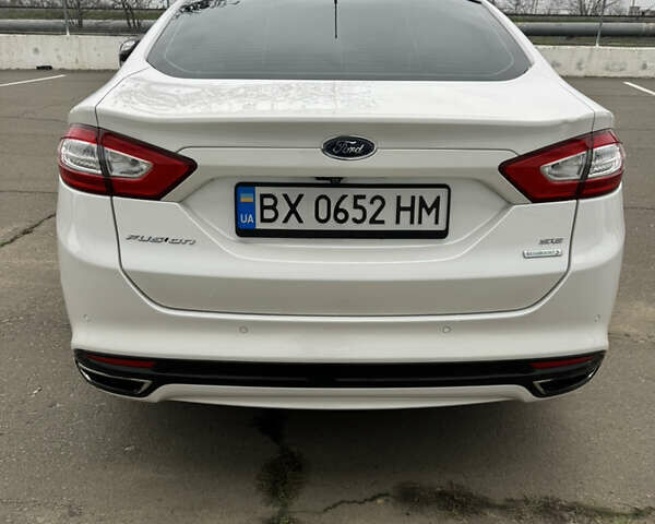 Белый Форд Фьюжн, объемом двигателя 2 л и пробегом 217 тыс. км за 9000 $, фото 7 на Automoto.ua