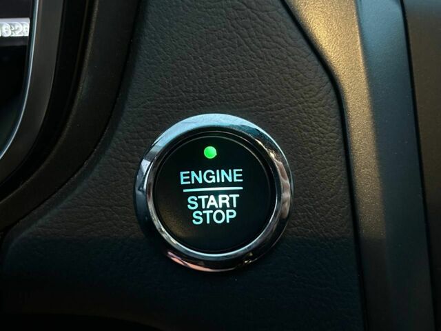 Білий Форд Фьюжен, об'ємом двигуна 2 л та пробігом 183 тис. км за 10500 $, фото 12 на Automoto.ua