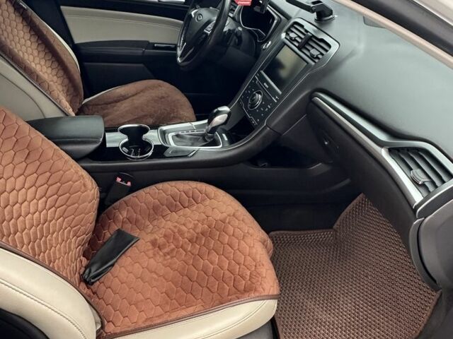 Белый Форд Фьюжн, объемом двигателя 2 л и пробегом 218 тыс. км за 8500 $, фото 4 на Automoto.ua