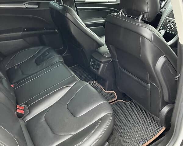 Белый Форд Фьюжн, объемом двигателя 2 л и пробегом 137 тыс. км за 11000 $, фото 23 на Automoto.ua