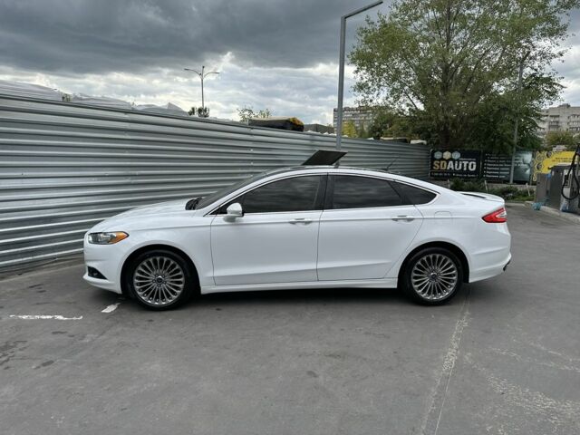 Белый Форд Фьюжн, объемом двигателя 2 л и пробегом 218 тыс. км за 8500 $, фото 3 на Automoto.ua