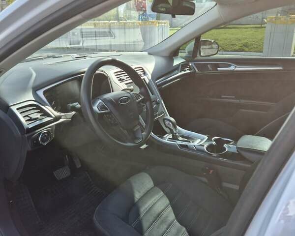 Белый Форд Фьюжн, объемом двигателя 1.5 л и пробегом 184 тыс. км за 10000 $, фото 8 на Automoto.ua