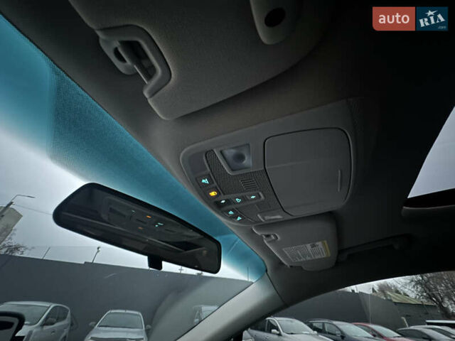 Белый Форд Фьюжн, объемом двигателя 2.49 л и пробегом 253 тыс. км за 9600 $, фото 42 на Automoto.ua