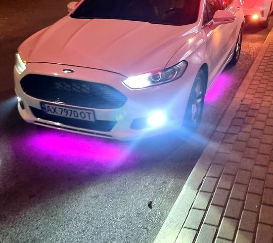 Форд Фьюжен 2014 у Харкові на Automoto.ua Білий Форд Фьюжен, об'ємом двигуна 2.5 л та пробігом 197 тис. км за 10200 $, фото 9 на Automoto.ua