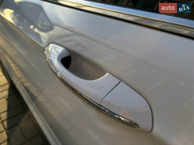 Белый Форд Фьюжн, объемом двигателя 2 л и пробегом 225 тыс. км за 11000 $, фото 22 на Automoto.ua