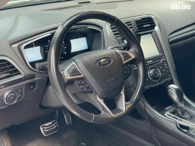 Белый Форд Фьюжн, объемом двигателя 2 л и пробегом 245 тыс. км за 9790 $, фото 16 на Automoto.ua