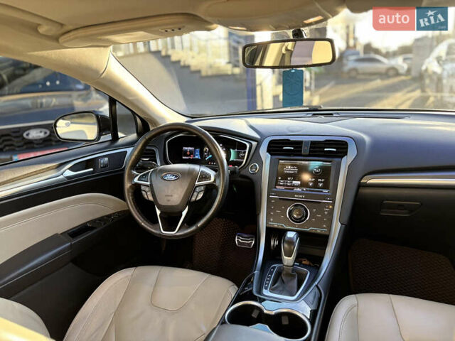 Белый Форд Фьюжн, объемом двигателя 2 л и пробегом 225 тыс. км за 11000 $, фото 18 на Automoto.ua