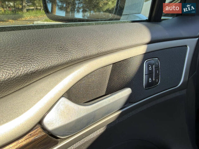 Форд Фьюжен 2014 у Одесі на Automoto.ua Білий Форд Фьюжен, об'ємом двигуна 2 л та пробігом 137 тис. км за 11800 $, фото 19 на Automoto.ua